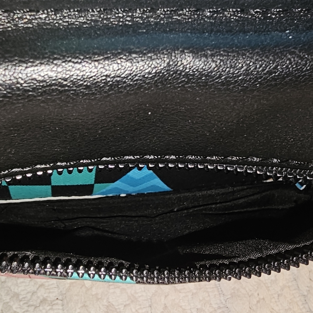 Demon Slayer: Kimetsu no Yaiba Mini Backpack - Picture 4 of 12